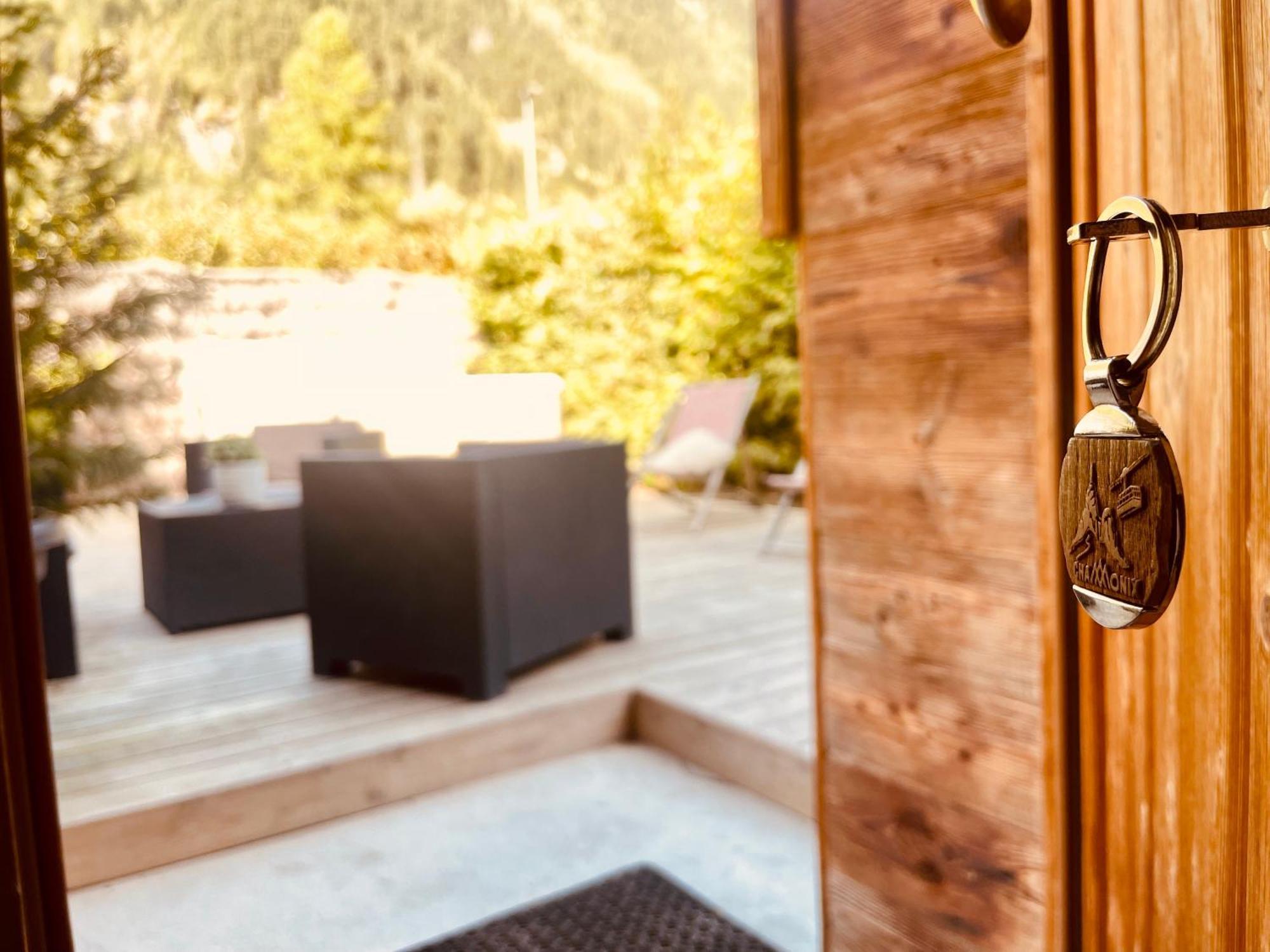 Chalet Le Petit Nicolas, Jacuzzi, Vue Mont Blanc Шамоні Екстер'єр фото